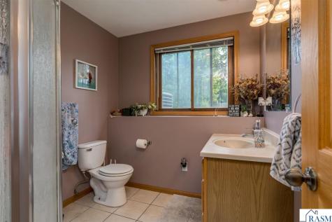 1114 Engesser Lane St. Peter MN 56082