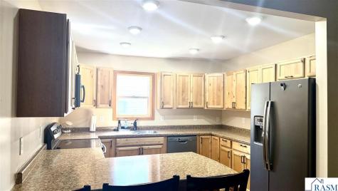 813 Broadway Street Cleveland MN 56017