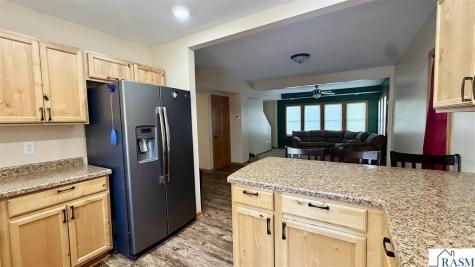 813 Broadway Street Cleveland MN 56017