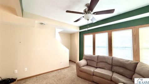 813 Broadway Street Cleveland MN 56017
