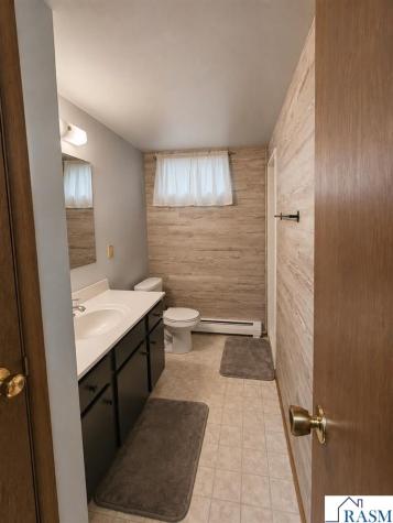 1615 Sunset Avenue New Ulm MN 56073