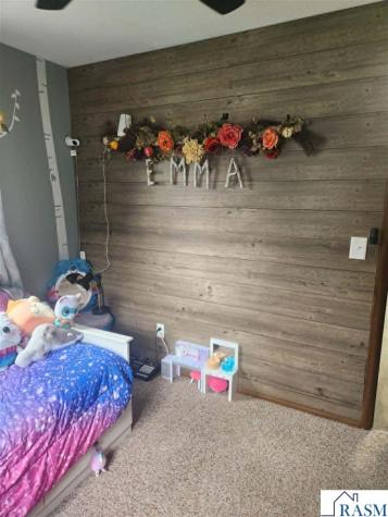 1615 Sunset Avenue New Ulm MN 56073