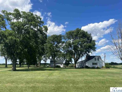 67490 425th Street Odin MN 56160