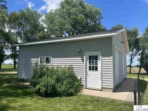 67490 425th Street Odin MN 56160