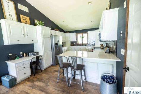 4 S Fox Lake Drive Sherburn MN 56171