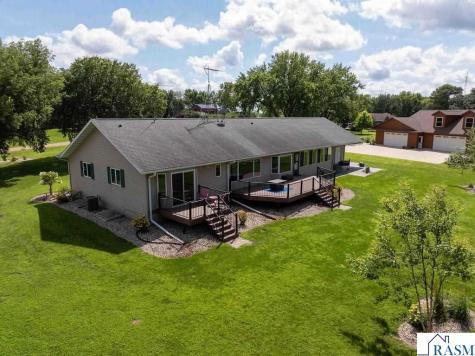 4 S Fox Lake Drive Sherburn MN 56171