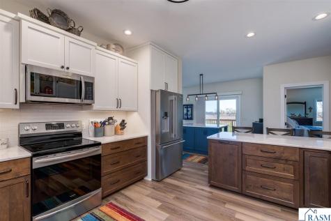 22643 Oriole Circle Madison Lake MN 56063