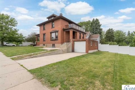 700 N State Street New Ulm MN 56073