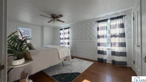 918 N 4th Street Mankato MN 56001