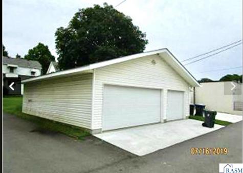 918 N 4th Street Mankato MN 56001
