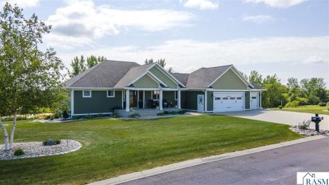 864 Goves Way Madelia MN 56062