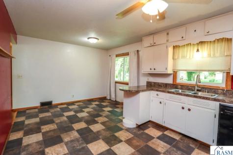 916 SW Fifth Street Waseca MN 56093