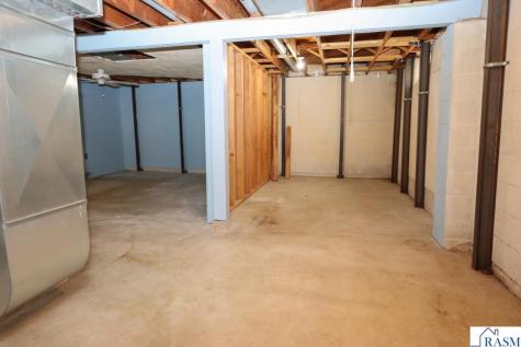 916 SW Fifth Street Waseca MN 56093