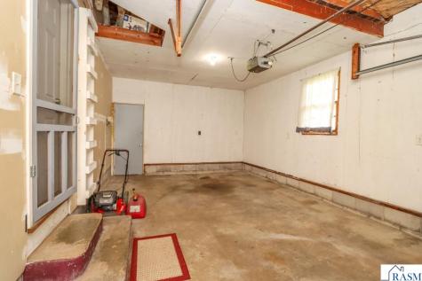 916 SW Fifth Street Waseca MN 56093