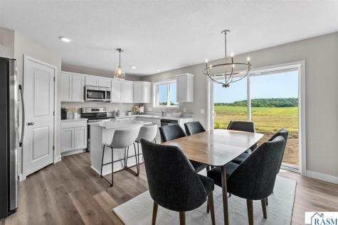 2025 Aster Lane Mankato MN 56001