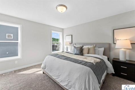 2025 Aster Lane Mankato MN 56001