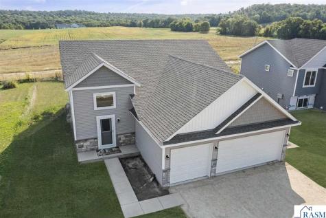 2025 Aster Lane Mankato MN 56001