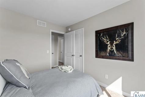 2025 Aster Lane Mankato MN 56001