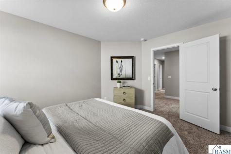 2025 Aster Lane Mankato MN 56001
