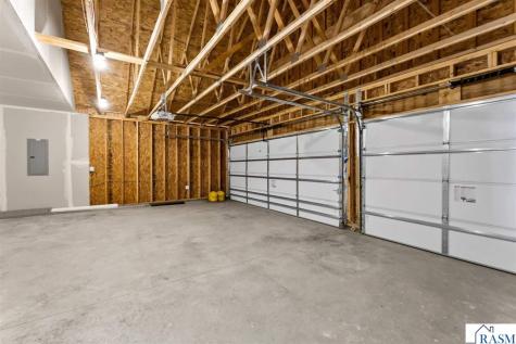 2025 Aster Lane Mankato MN 56001