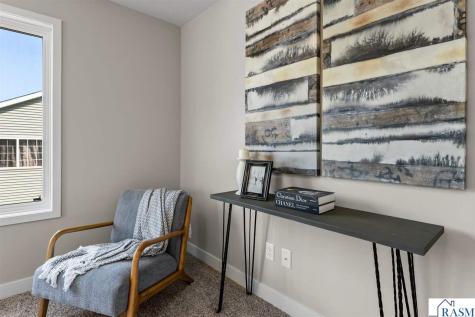 2025 Aster Lane Mankato MN 56001