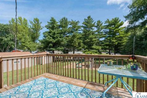 712 Pine Street Nicollet MN 56074