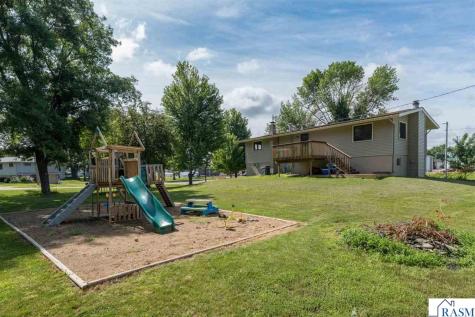 712 Pine Street Nicollet MN 56074
