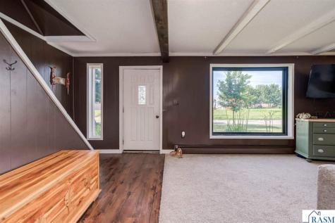 712 Pine Street Nicollet MN 56074