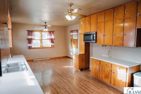 313 E Willis Street Elmore MN 56027