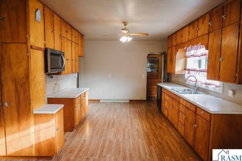 313 E Willis Street Elmore MN 56027