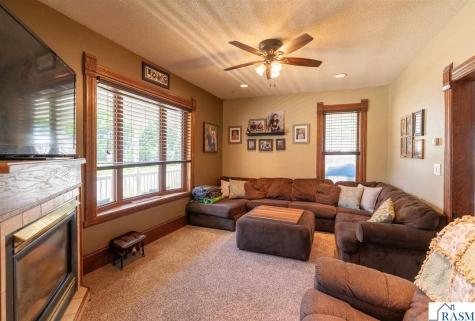 136 1st Avenue Alden MN 56009