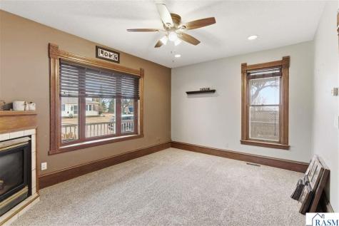 136 1st Avenue Alden MN 56009