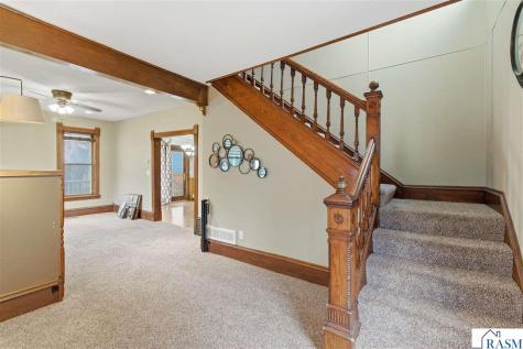136 1st Avenue Alden MN 56009