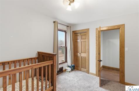 136 1st Avenue Alden MN 56009