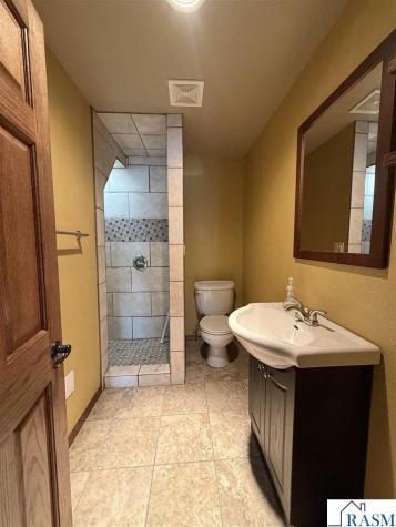 136 1st Avenue Alden MN 56009