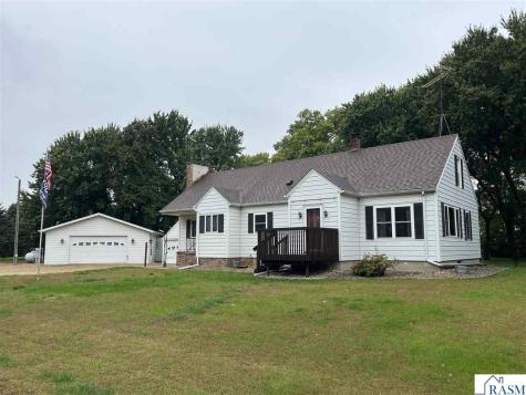 993 250th Street Ormsby MN 56162