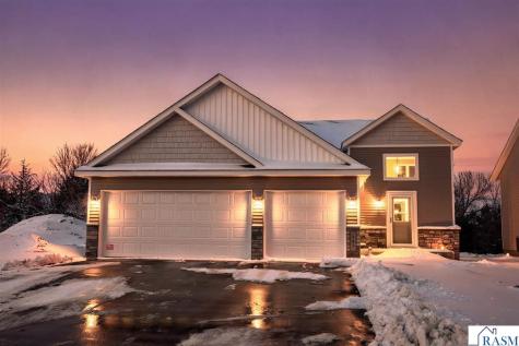 2257 Fairbanks Drive North Mankato MN 56003