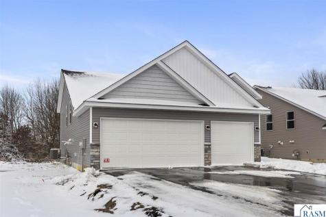 2257 Fairbanks Drive North Mankato MN 56003