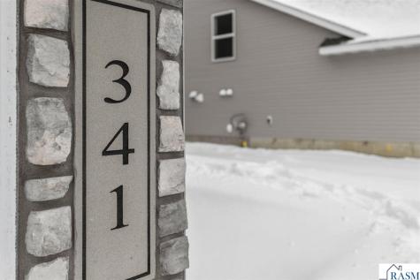 2257 Fairbanks Drive North Mankato MN 56003