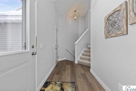 2257 Fairbanks Drive North Mankato MN 56003