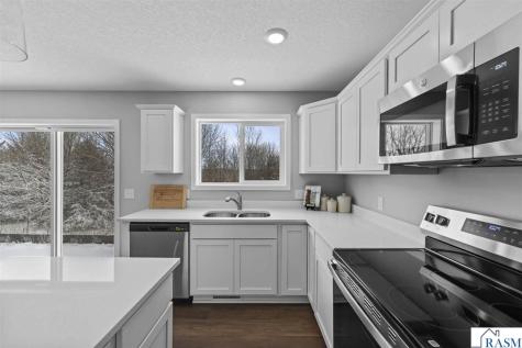 2257 Fairbanks Drive North Mankato MN 56003