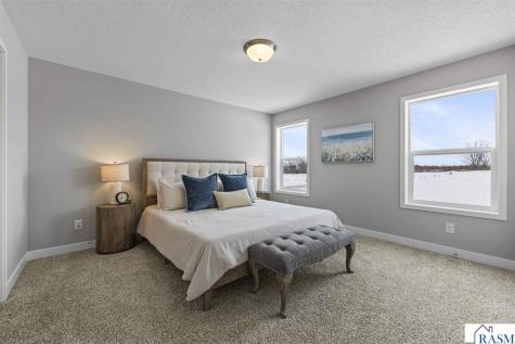 2257 Fairbanks Drive North Mankato MN 56003