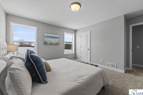 2257 Fairbanks Drive North Mankato MN 56003