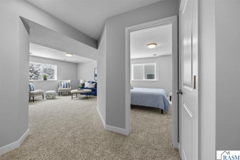 2257 Fairbanks Drive North Mankato MN 56003