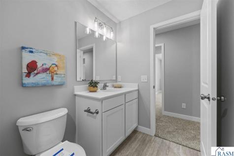2257 Fairbanks Drive North Mankato MN 56003