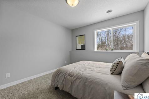 2257 Fairbanks Drive North Mankato MN 56003