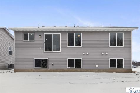 2257 Fairbanks Drive North Mankato MN 56003