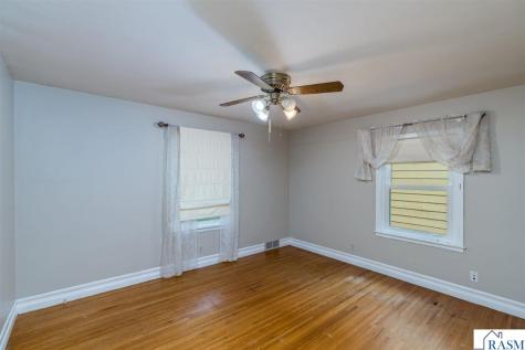 113 Hazel Street Mankato MN 56001