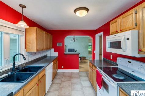 113 Hazel Street Mankato MN 56001