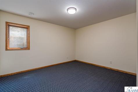 18 Columbia Court North Mankato MN 56003